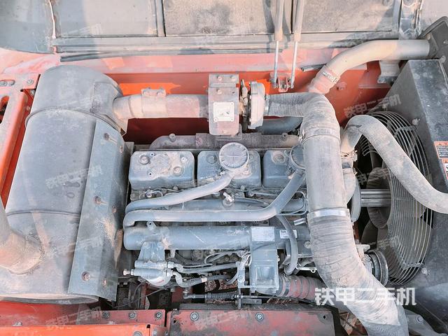 發(fā)動(dòng)機(jī)整體俯視（整機(jī)外觀）