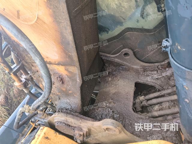 大臂根部?斜視（工作和回轉(zhuǎn)裝置）