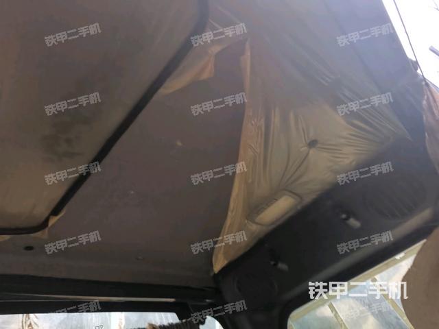 座椅后部（駕駛室部分）