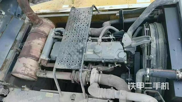 发动机整体俯视（整机外观）