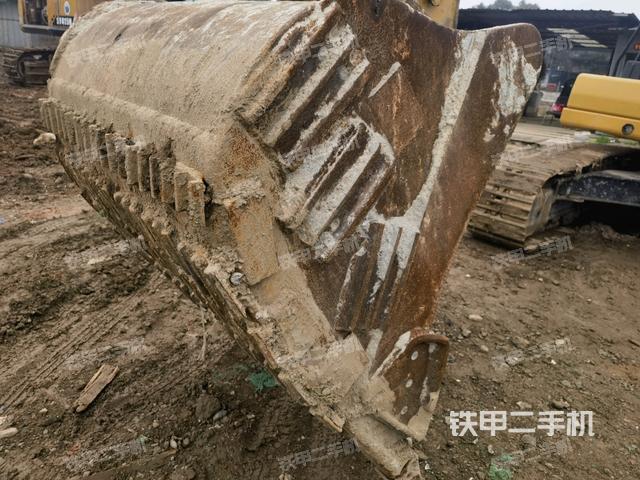 鏟斗45度（工作和回轉(zhuǎn)裝置）