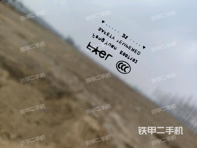 后窗玻璃角標(biāo)(駕駛室部分) 后窗玻璃角標(biāo)(駕駛室部分)