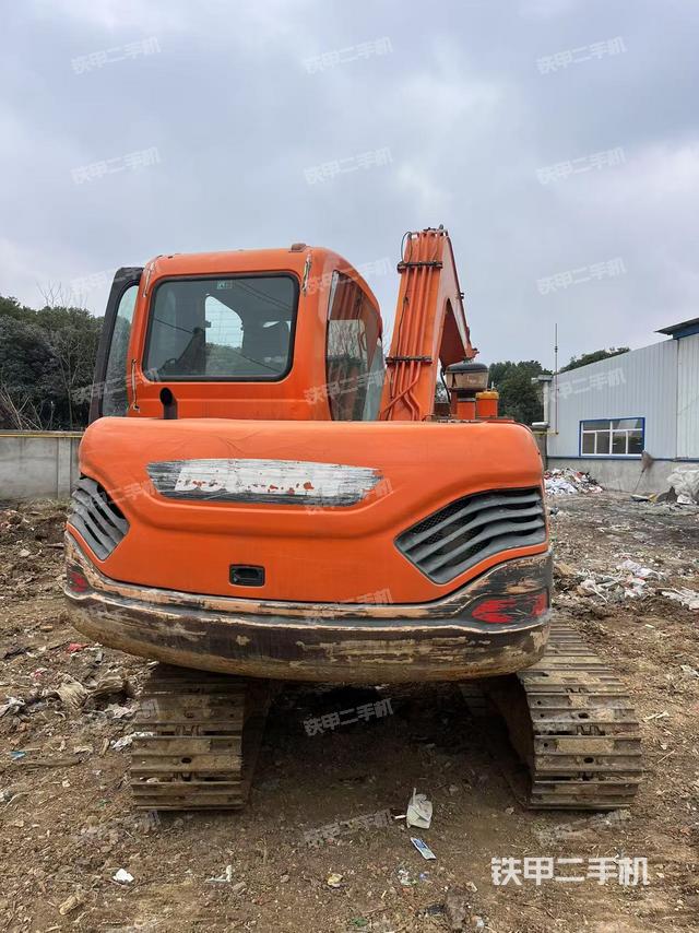 整機右后45°（整機外觀）