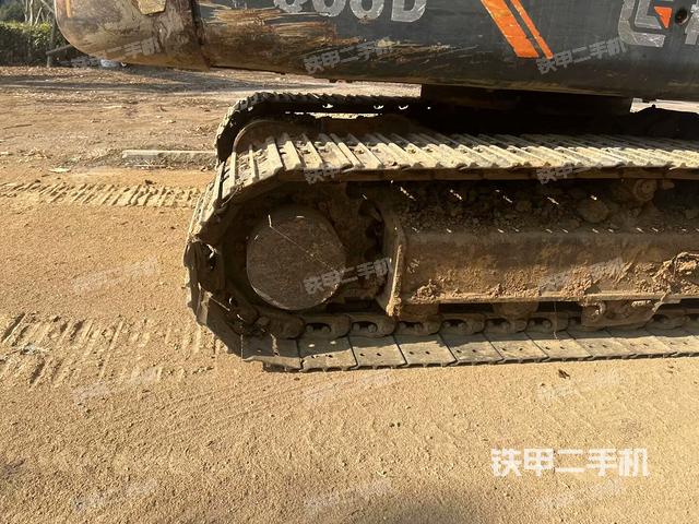 右驅(qū)動輪(行走機(jī)構(gòu)) 右驅(qū)動輪(行走機(jī)構(gòu))