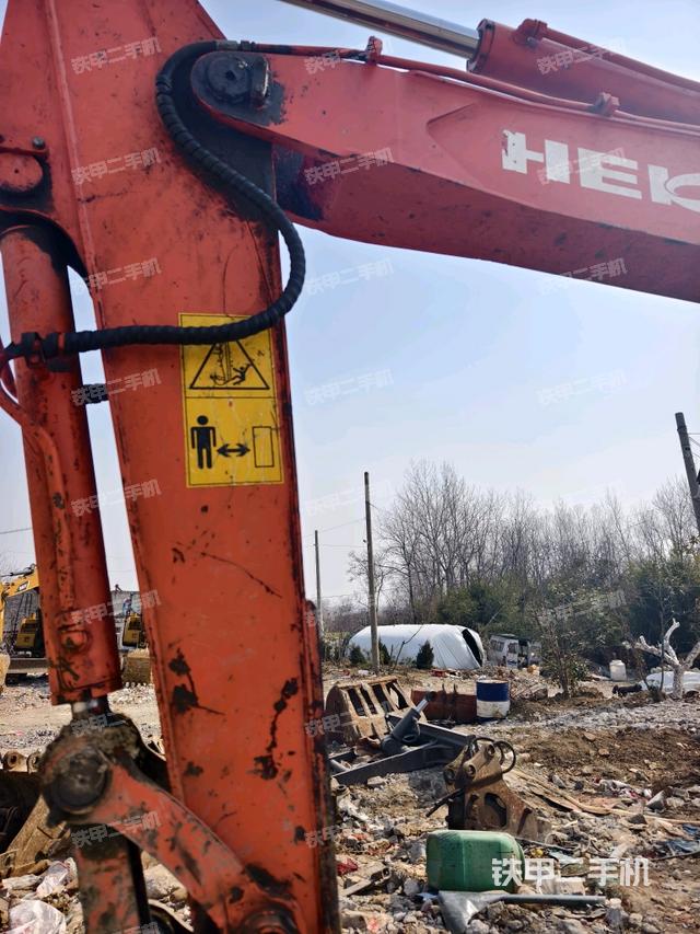 小臂整體左后（工作和回轉(zhuǎn)裝置）