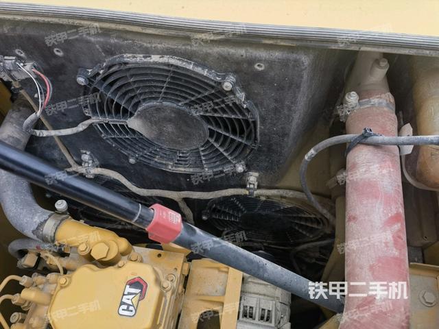 水箱+風(fēng)扇特寫（上車部件）