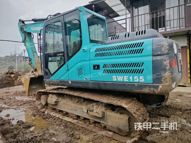 左后45(整機(jī)外觀) 左后45(整機(jī)外觀)