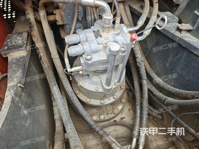 駕駛室頂部俯視(上車部件) 駕駛室頂部俯視(上車部件)