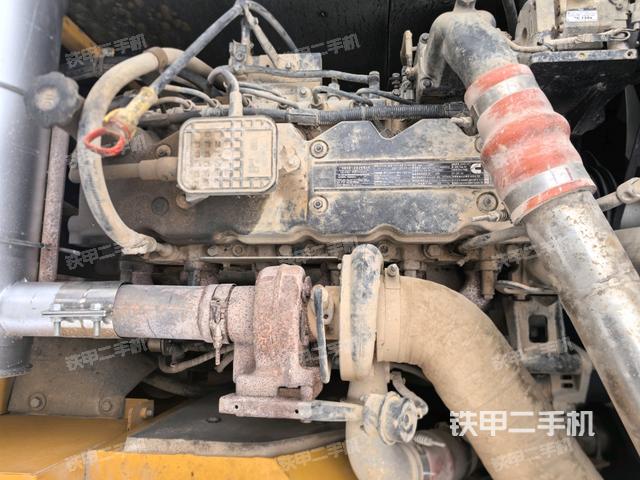 發(fā)動機室(上車部件) 發(fā)動機室(上車部件)
