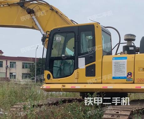 駕駛室整體（整機外觀）