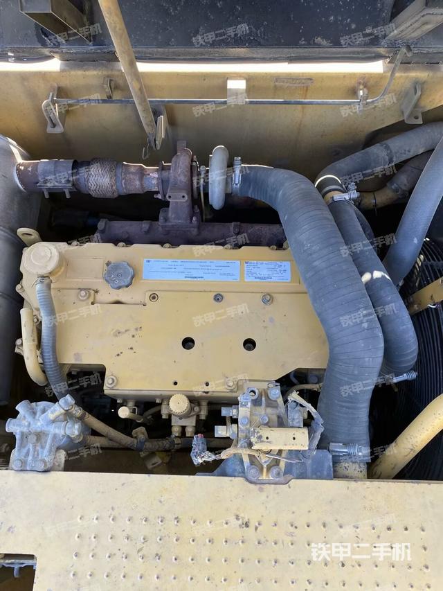 發(fā)動(dòng)機(jī)整體俯視（整機(jī)外觀）