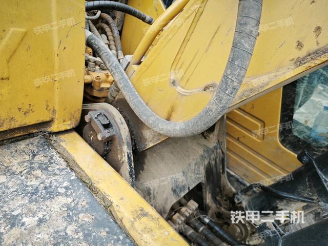 大臂根部?斜視（工作和回轉(zhuǎn)裝置）