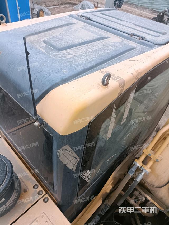 駕駛室頂部俯視（上車部件）