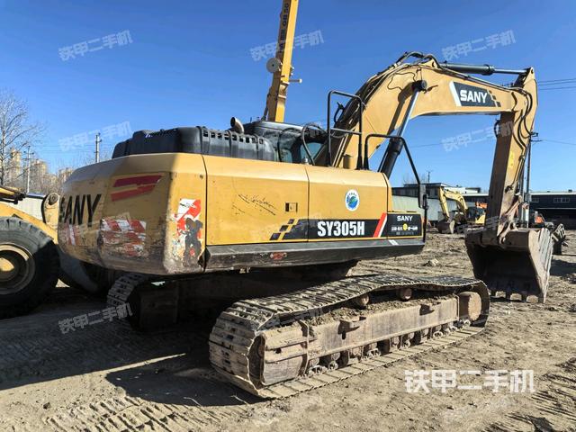 整機(jī)右后45°（整機(jī)外觀）