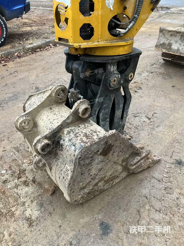 鏟斗45度（工作和回轉(zhuǎn)裝置）