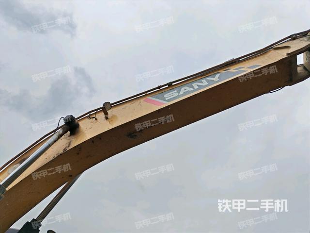 大臂整體?右側(cè)（工作和回轉(zhuǎn)裝置）