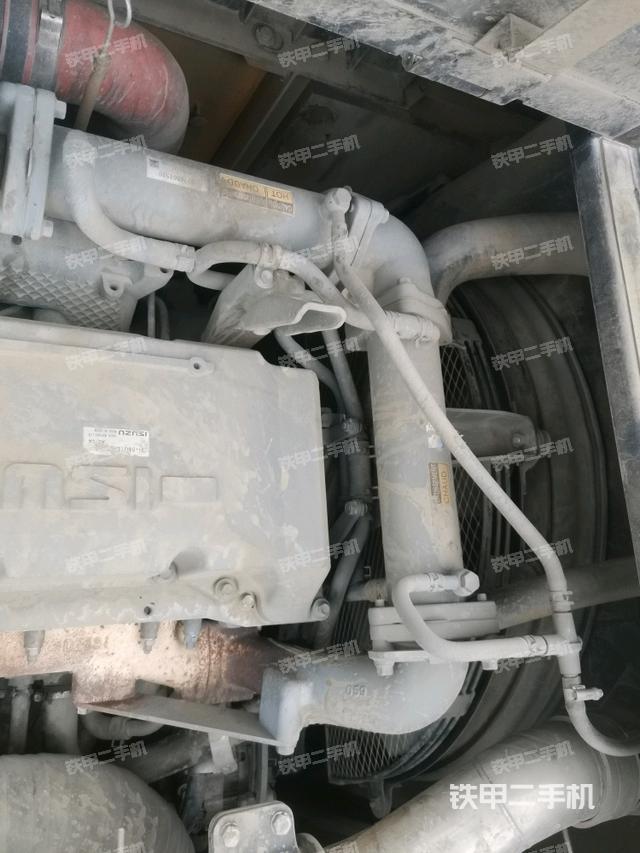 水箱+風扇特寫(上車部件) 水箱+風扇特寫(上車部件)