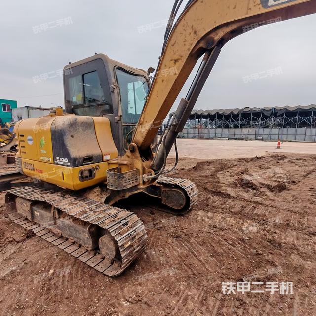 右前45(整機(jī)外觀) 右前45(整機(jī)外觀)