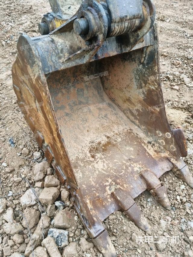 鏟斗45度（工作和回轉(zhuǎn)裝置）