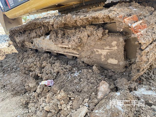 單側履帶整體（整機外觀）