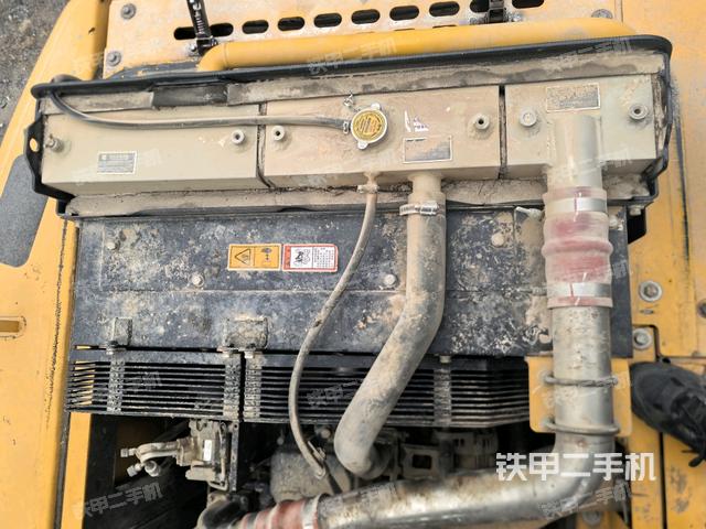 水箱+風(fēng)扇特寫(上車部件) 水箱+風(fēng)扇特寫(上車部件)