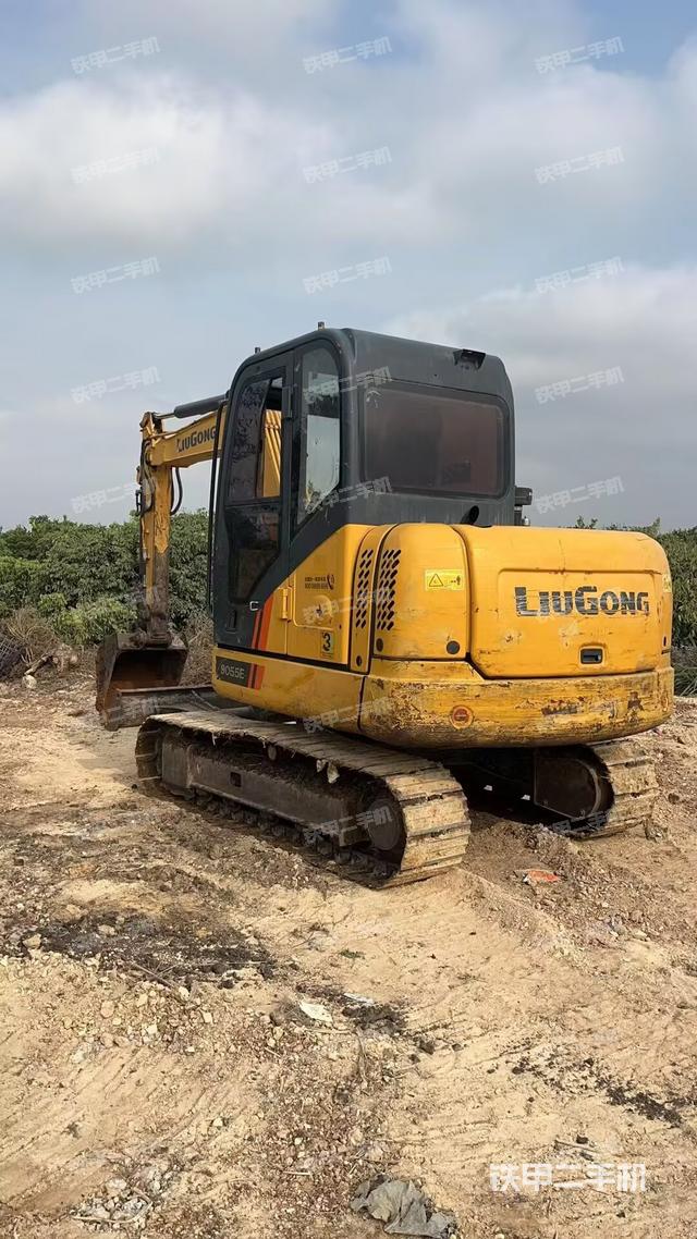 整机右后45°（整机外观）