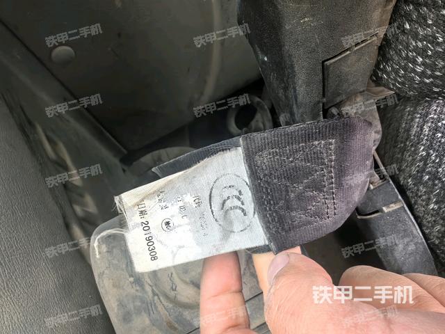座椅后部(駕駛室部分) 座椅后部(駕駛室部分)