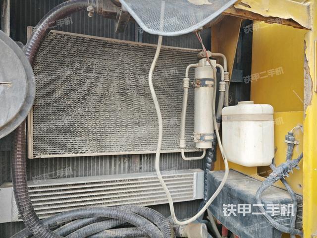 散熱器正面（大件艙室）