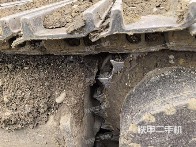 單側履帶整體（整機外觀）