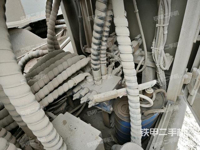 工作裝置4(工作裝置) 工作裝置4(工作裝置)