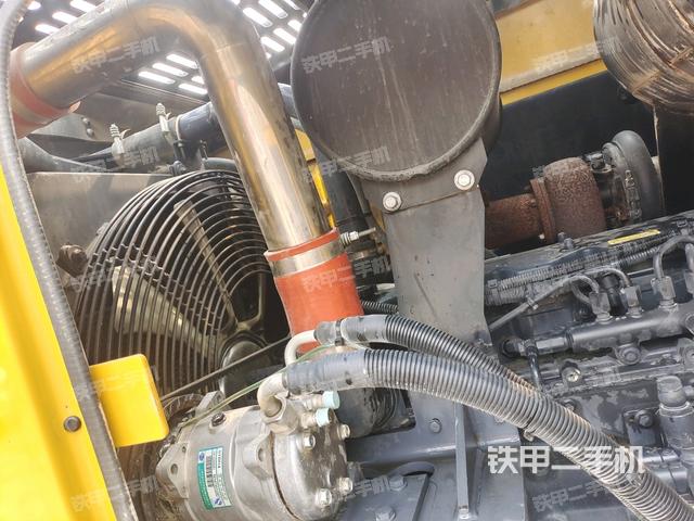 散熱器(動(dòng)力系統(tǒng)) 散熱器(動(dòng)力系統(tǒng))