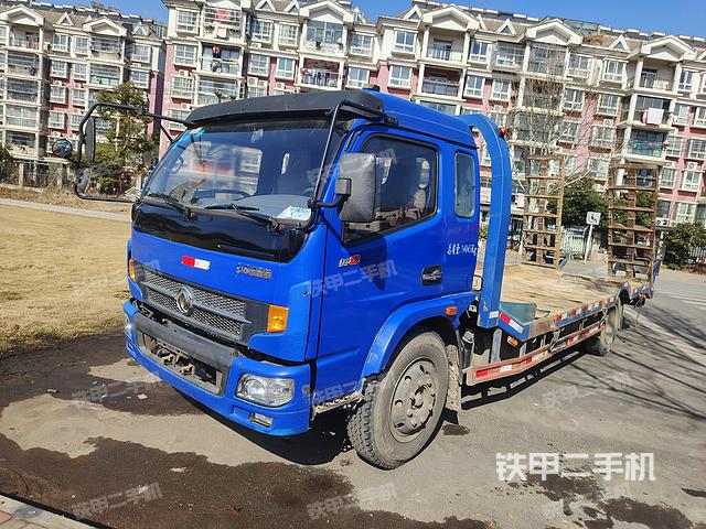 整機(jī)左側(cè)(設(shè)備外觀及核心部件) 整機(jī)左側(cè)(設(shè)備外觀及核心部件)