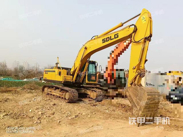整機(jī)右后45°(整機(jī)外觀) 整機(jī)右后45°(整機(jī)外觀)