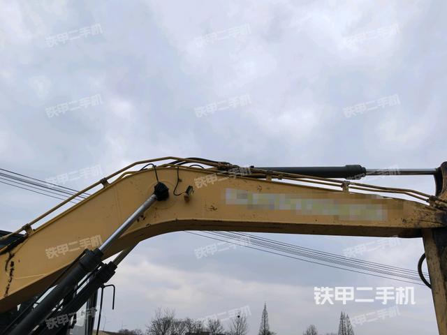 大臂整體?右側(cè)(工作和回轉(zhuǎn)裝置) 大臂整體?右側(cè)(工作和回轉(zhuǎn)裝置)