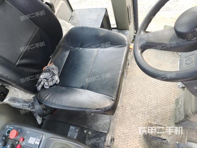 儀表盤(駕駛室/操作室) 儀表盤(駕駛室/操作室)