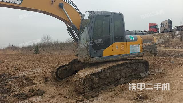 駕駛室整體（整機(jī)外觀）