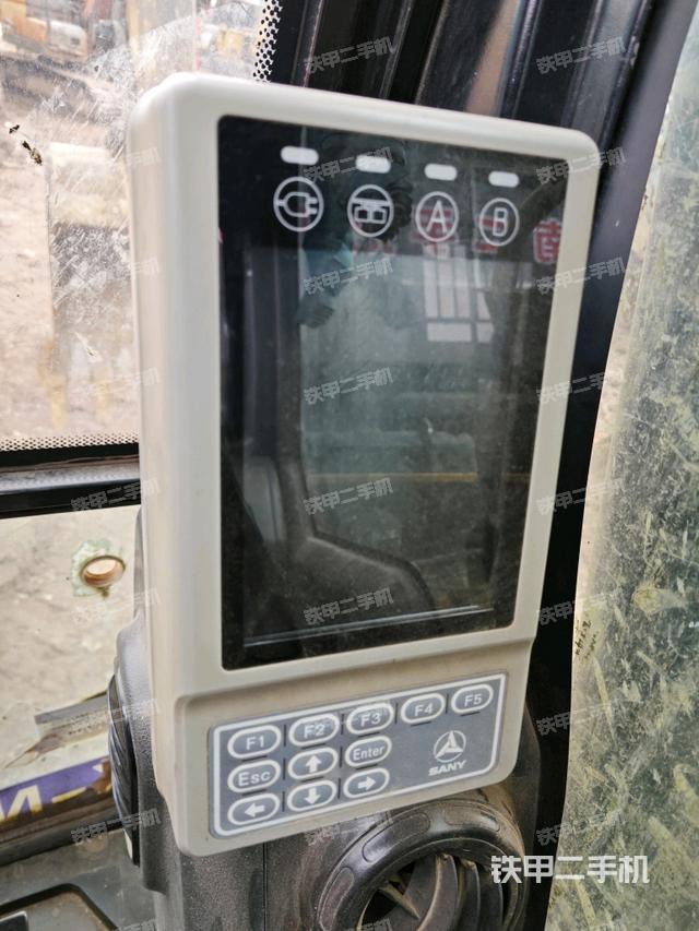 顯示屏?（駕駛室部分）