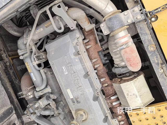 發(fā)動機整體俯視（整機外觀）