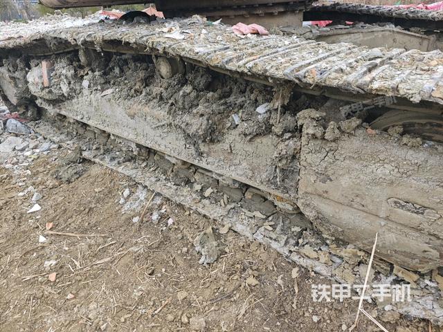 右驅(qū)動(dòng)輪(行走機(jī)構(gòu)) 右驅(qū)動(dòng)輪(行走機(jī)構(gòu))