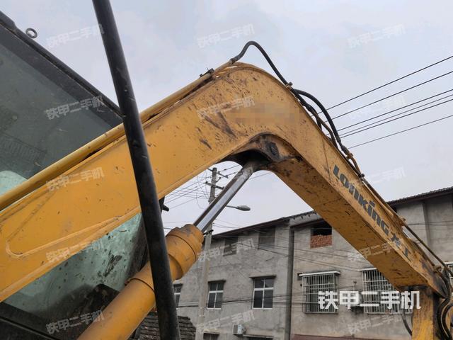 大臂整體?右側(cè)(工作和回轉(zhuǎn)裝置) 大臂整體?右側(cè)(工作和回轉(zhuǎn)裝置)