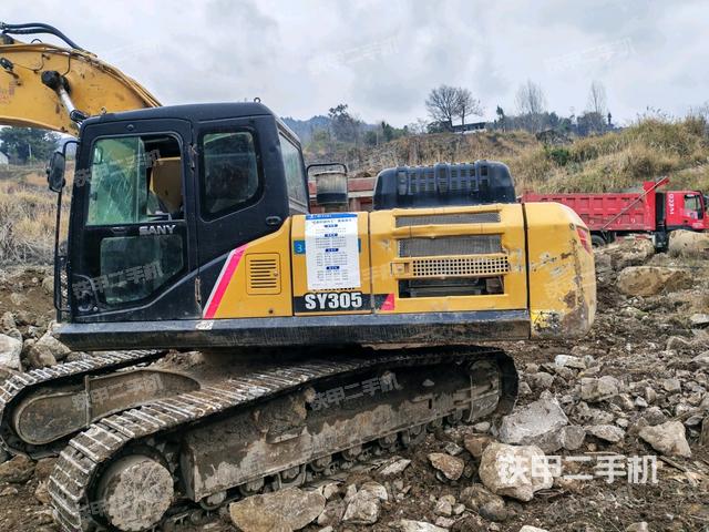 座椅后部（駕駛室部分）