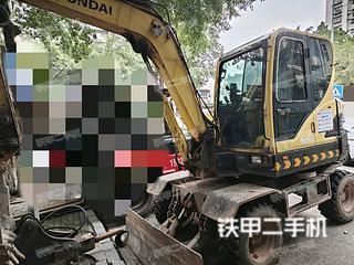 現(xiàn)代R60W-9挖掘機實拍圖片