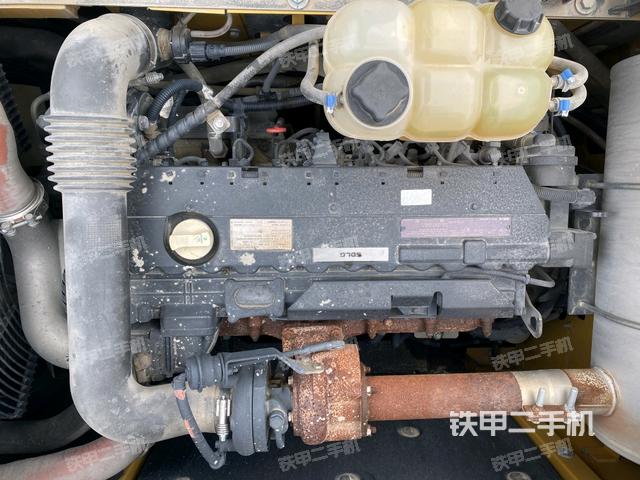 發(fā)動(dòng)機(jī)整體俯視(整機(jī)外觀) 發(fā)動(dòng)機(jī)整體俯視(整機(jī)外觀)