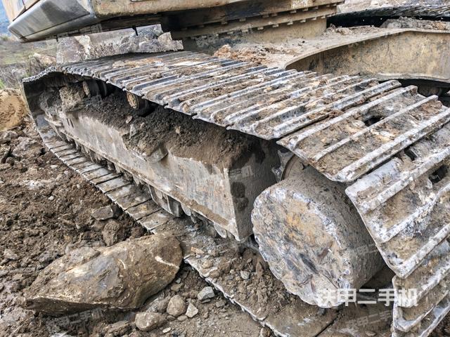 右側(cè)履帶整體（行走機(jī)構(gòu)）