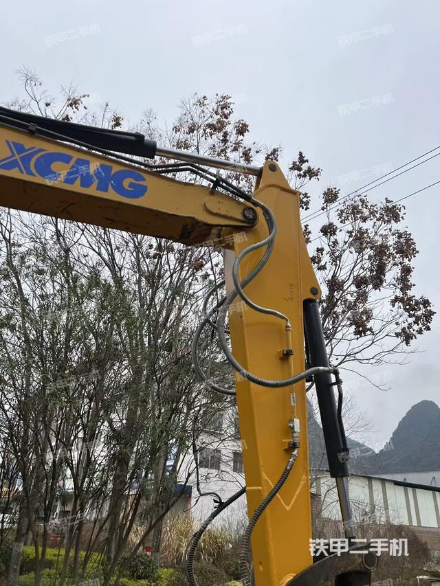 小臂整體左后（工作和回轉(zhuǎn)裝置）