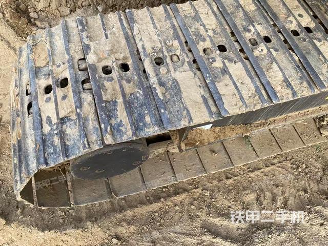 單側(cè)履帶整體（整機外觀）