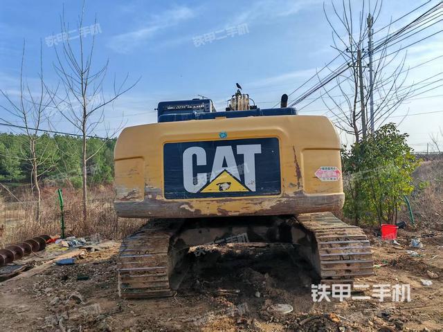 駕駛室整體(整機外觀) 駕駛室整體(整機外觀)