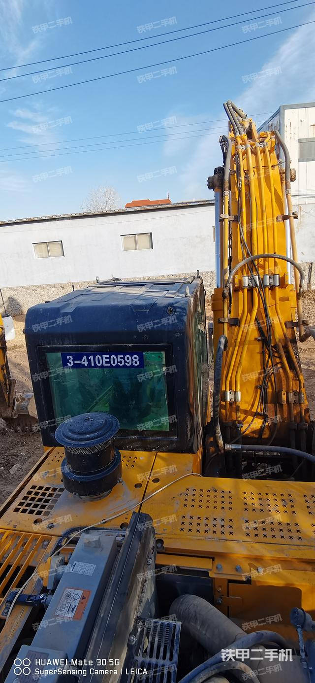 駕駛室頂部（整機(jī)外觀）