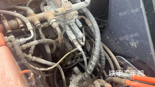 分配閥（上車部件）