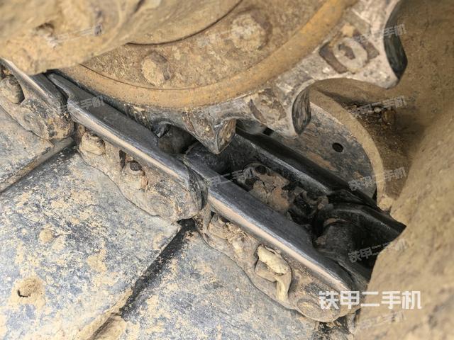 右驅(qū)動(dòng)輪(行走機(jī)構(gòu)) 右驅(qū)動(dòng)輪(行走機(jī)構(gòu))